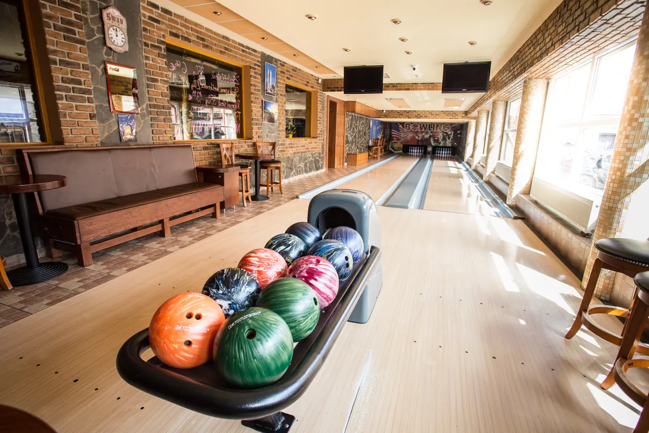 Bowlingové dráhy priamo v budove penziónu v Starej Ľubovni